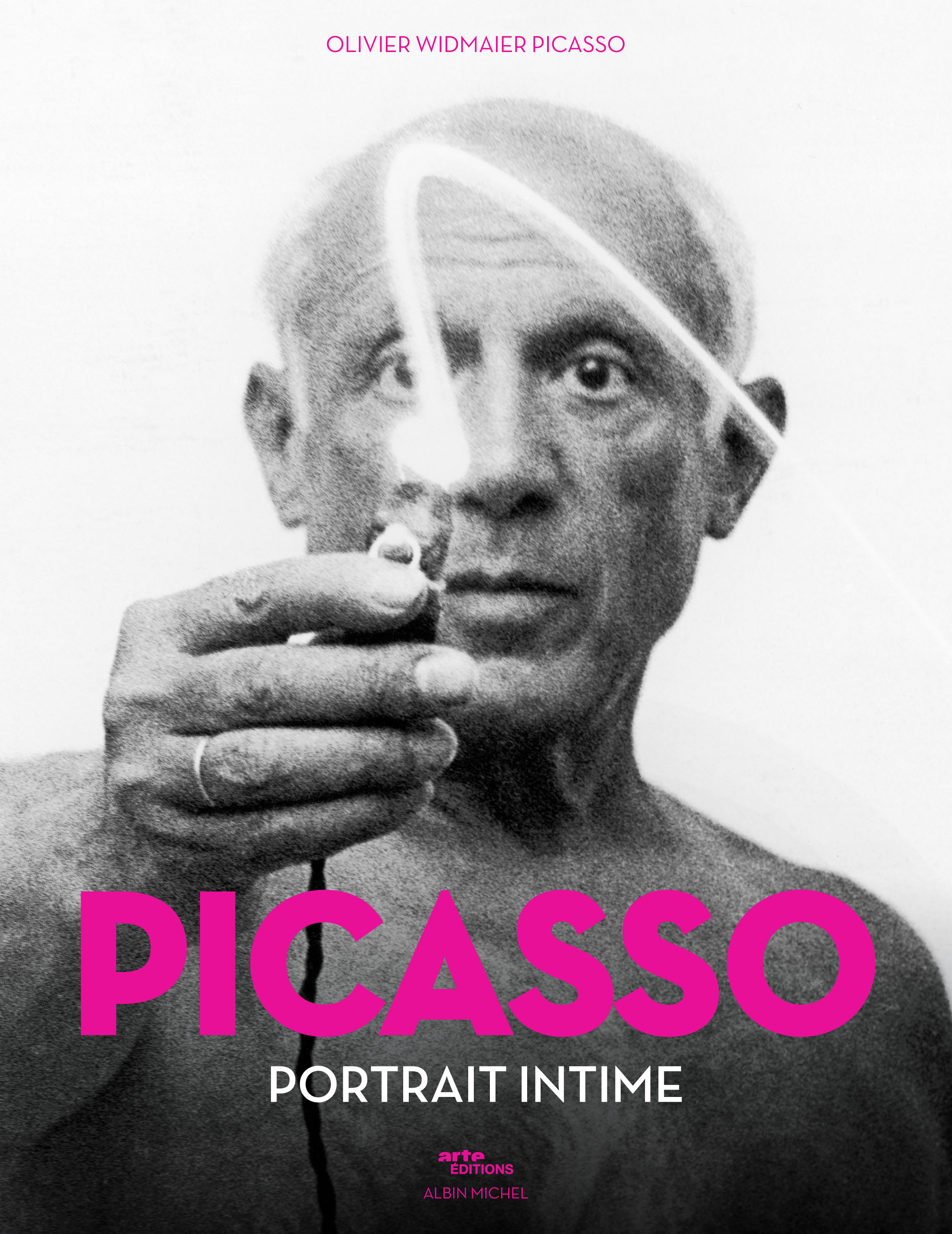 Couverture du livre Picasso - Portrait intime
