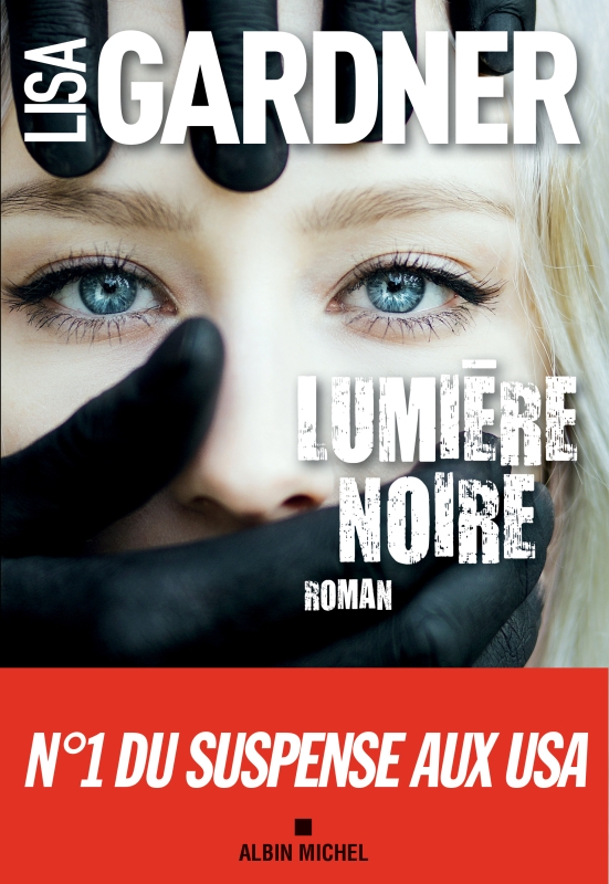 Couverture du livre Lumière noire