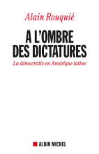 Couverture de A l'ombre des dictatures