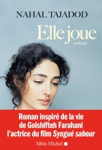 Couverture de Elle joue