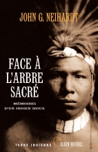 Couverture de Face à l'arbre sacré